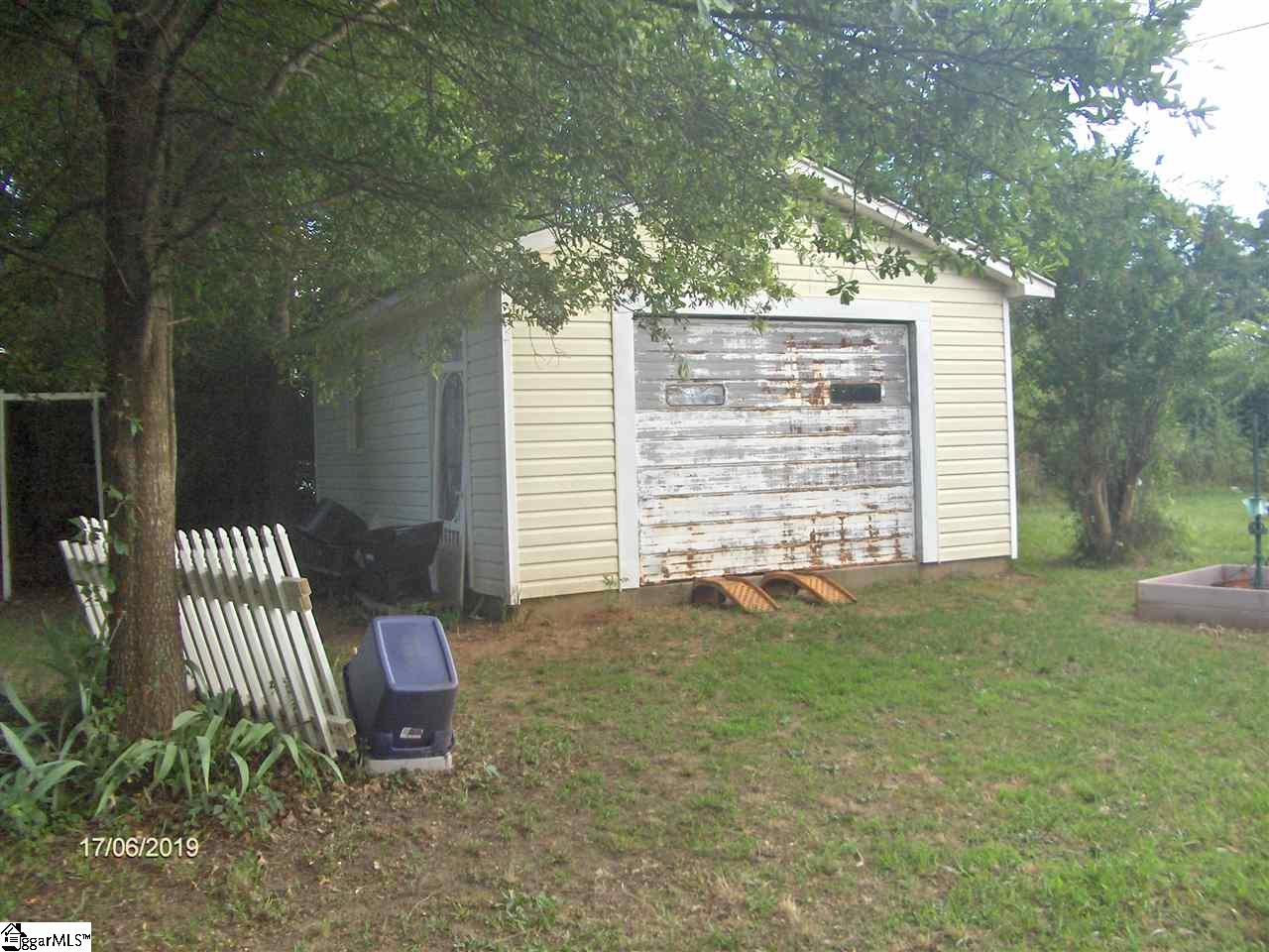 604 Calhoun Road Belton, SC 29627 - Photo 17 of 18