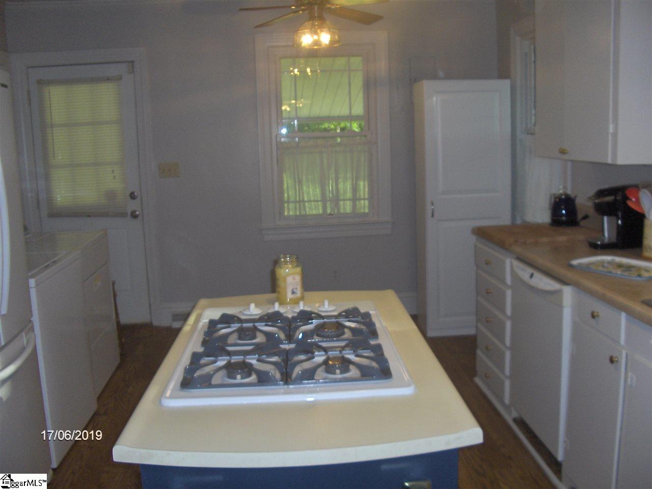 604 Calhoun Road Belton, SC 29627 - Photo 4 of 18