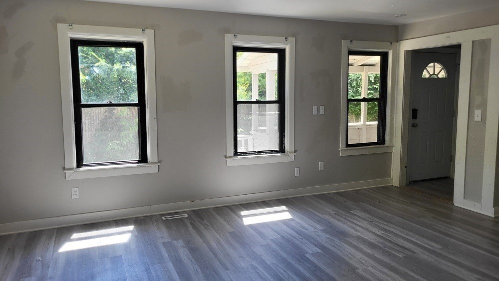 44 Mill Street Warren, MA 01083 - Photo 6 of 29