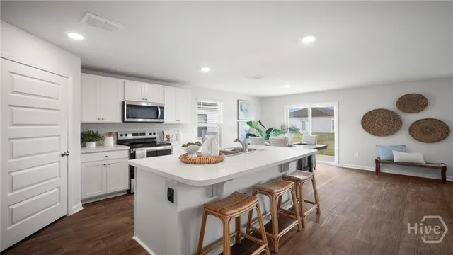 $345,690 | 215 Lakeside Drive, Port Wentworth, GA 31407