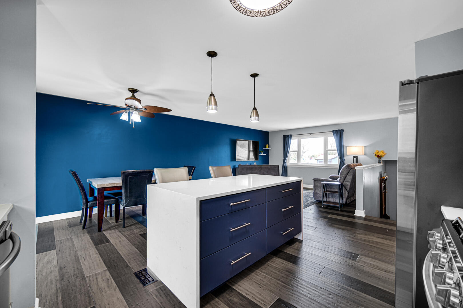 3113 Devonshire Circle Crown Point, IN 46307 - Photo 4 of 18
