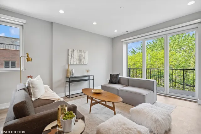 $12,500,000 | 3335-3341 North Sheffield Avenue, Chicago, IL 60657