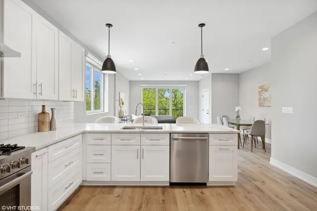 $12,500,000 | 3335-3341 North Sheffield Avenue, Chicago, IL 60657