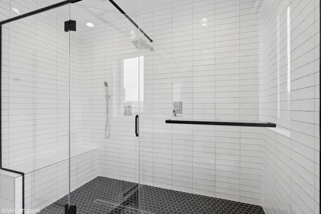 $12,500,000 | 3335-3341 North Sheffield Avenue, Chicago, IL 60657