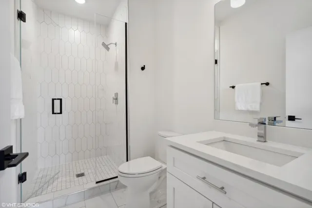 $12,500,000 | 3335-3341 North Sheffield Avenue, Chicago, IL 60657