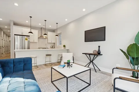 $12,500,000 | 3335-3341 North Sheffield Avenue, Chicago, IL 60657