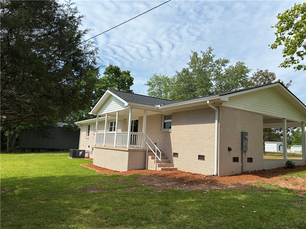 1238 Ebenezer Road West Union, SC 29696 - Photo 19 of 21
