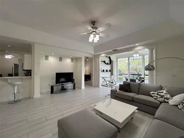$5,500 | 3705 54th Drive West, Unit 201, Bradenton, FL 34210