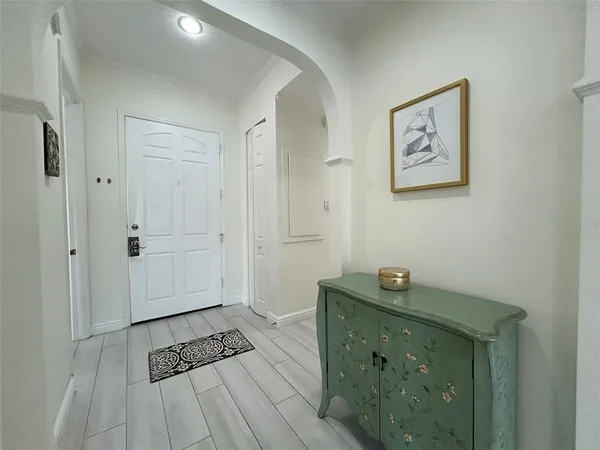 $5,500 | 3705 54th Drive West, Unit 201, Bradenton, FL 34210