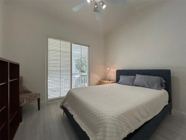 $5,500 | 3705 54th Drive West, Unit 201, Bradenton, FL 34210