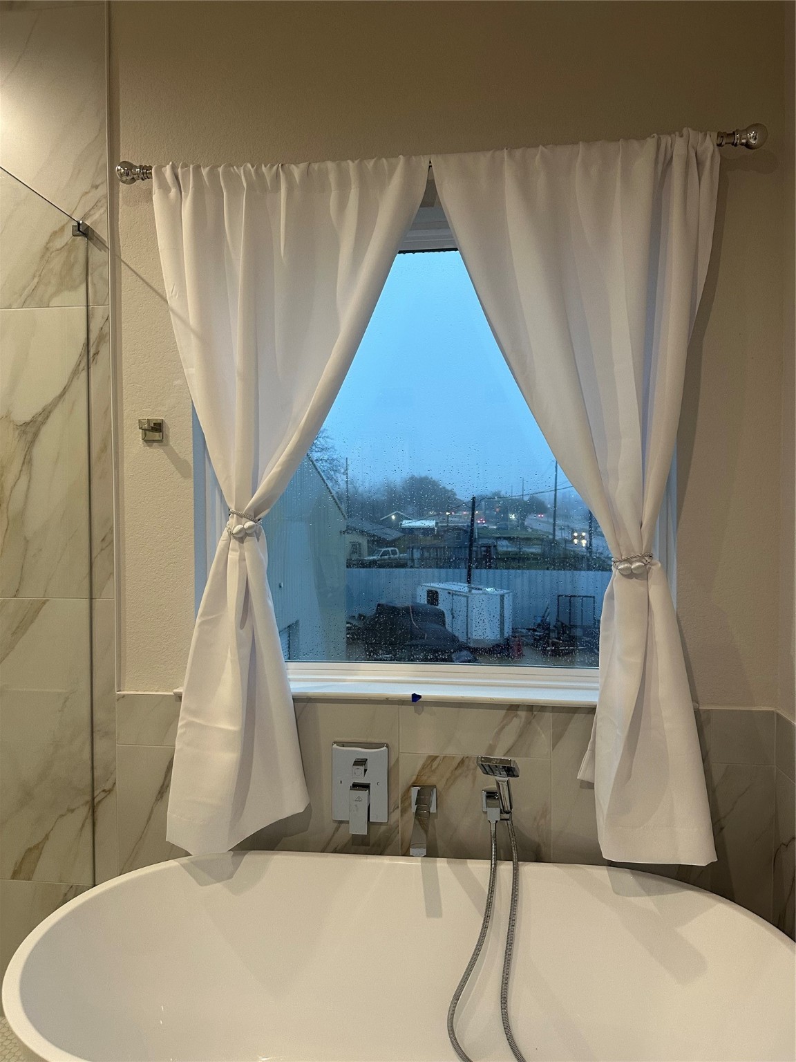 4513 Reed Road, Unit B Houston, TX 77051 - Photo 17 of 29 a room with a table and chair