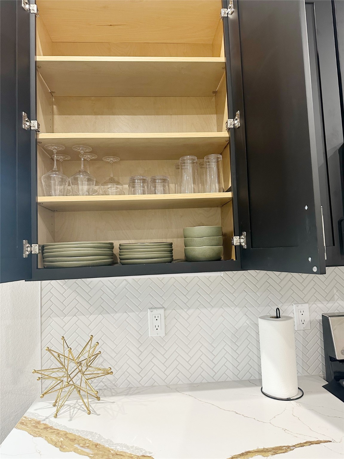 4513 Reed Road, Unit B Houston, TX 77051 - Photo 5 of 29 a view of water heater room