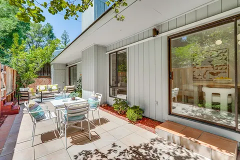 $1,988,000 | 23000 Stonebridge, Cupertino, CA 95014