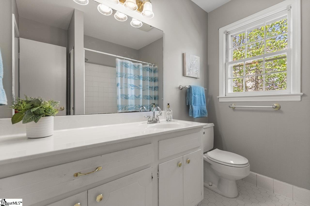 815 Edwards Road, Unit 99 Greenville, SC 29615 - Photo 17 of 39 Gallery Image 17