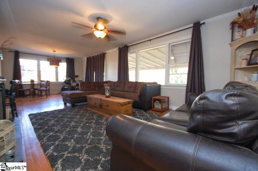 142 Maple Drive Greer, SC 29651 - Photo 24 of 28 Gallery Image 24