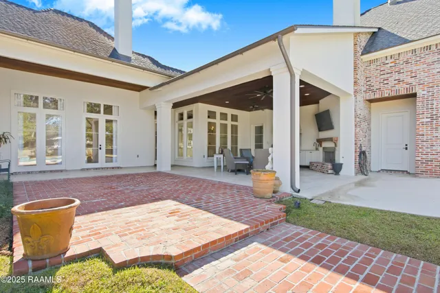 $1,650,000 | 208 Oak Side Alley, Lafayette, LA 70508