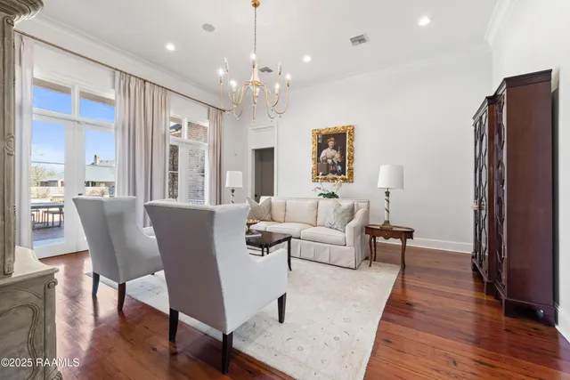 $1,650,000 | 208 Oak Side Alley, Lafayette, LA 70508