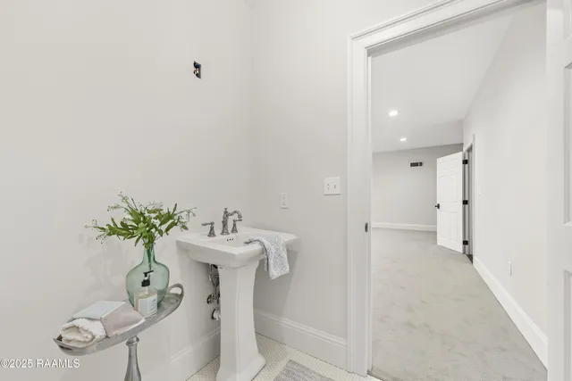 $1,650,000 | 208 Oak Side Alley, Lafayette, LA 70508