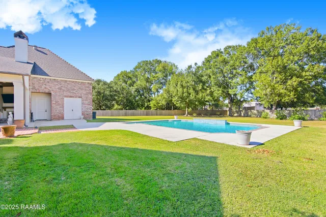 $1,650,000 | 208 Oak Side Alley, Lafayette, LA 70508