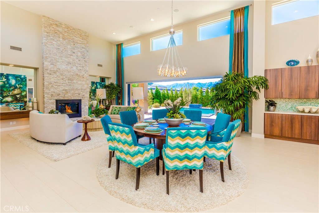 3 Via Merenda Rancho Mirage, CA 92270 - Photo 12 of 72 Dining Table Full View