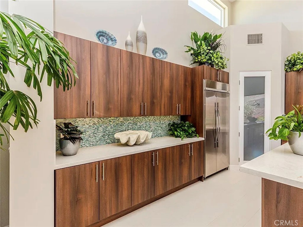 3 Via Merenda Rancho Mirage, CA 92270 - Photo 15 of 72 Kitchen Cabinets