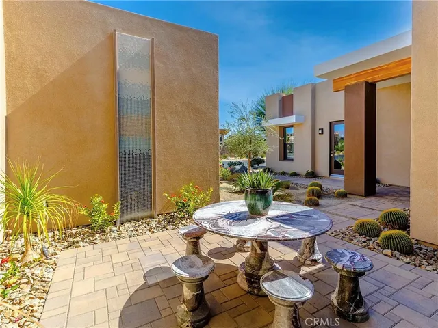 $2,250,000 | 3 Via Merenda, Rancho Mirage, CA 92270