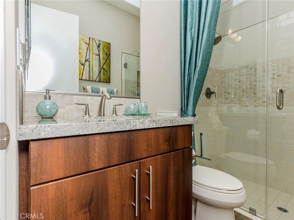 3 Via Merenda Rancho Mirage, CA 92270 - Photo 59 of 72 Casita Bathroom