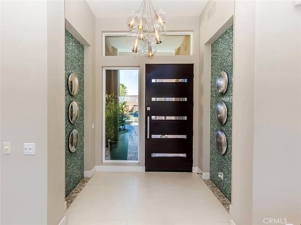 3 Via Merenda Rancho Mirage, CA 92270 - Photo 8 of 72 Front Entry