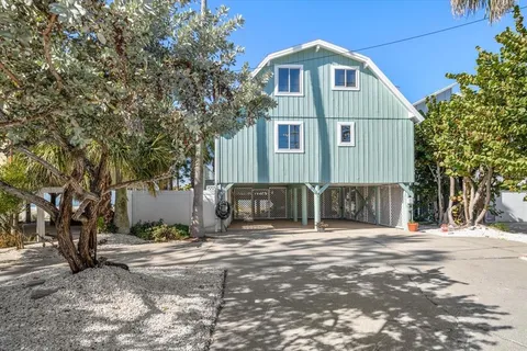 $2,690,000 | 8640 West Gulf Boulevard, Treasure Island, FL 33706