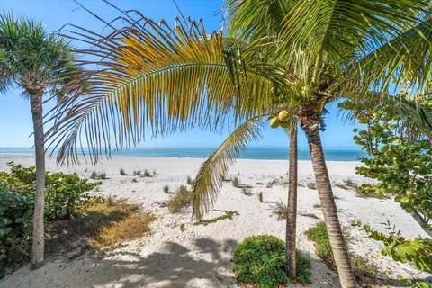 $2,690,000 | 8640 West Gulf Boulevard, Treasure Island, FL 33706