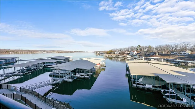 $1,195,000 | 166 Captiva Drive, Unit 1E, Sunrise Beach, MO 65079