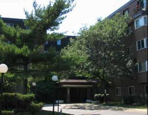 300 South Roselle Road, Unit 203 Schaumburg, IL 60193 - Photo 1 of 1
