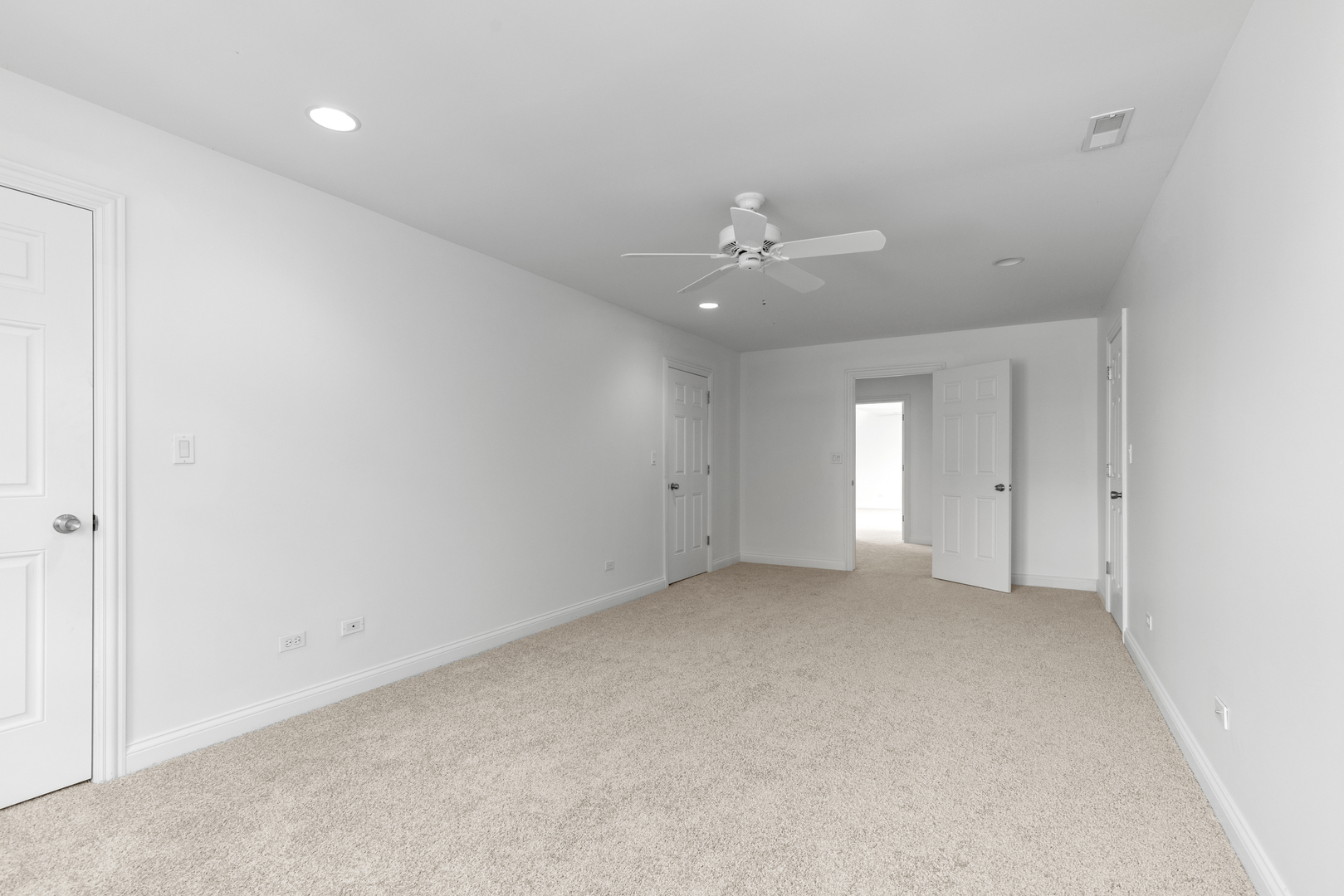 6972 West Imlay Street Chicago, IL 60631 - Photo 32 of 42 a view of an empty room