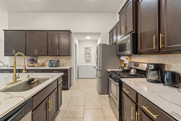 $2,500 | 4506 Mondial Drive, Katy, TX 77493
