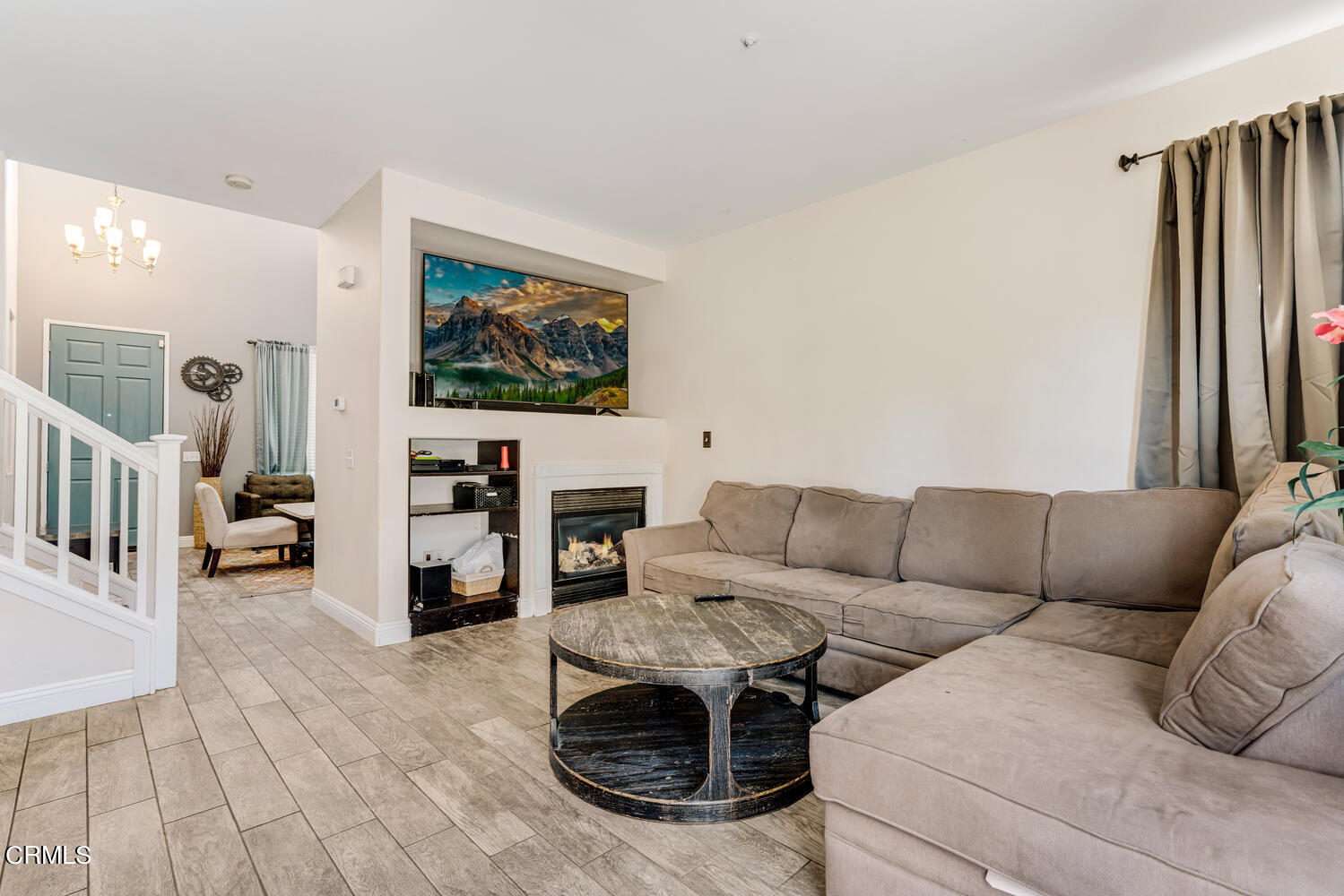 944 Lombard Street Oxnard, CA 93030 - Photo 12 of 28 944 Lombard St Oxnard CA 93030-large-012