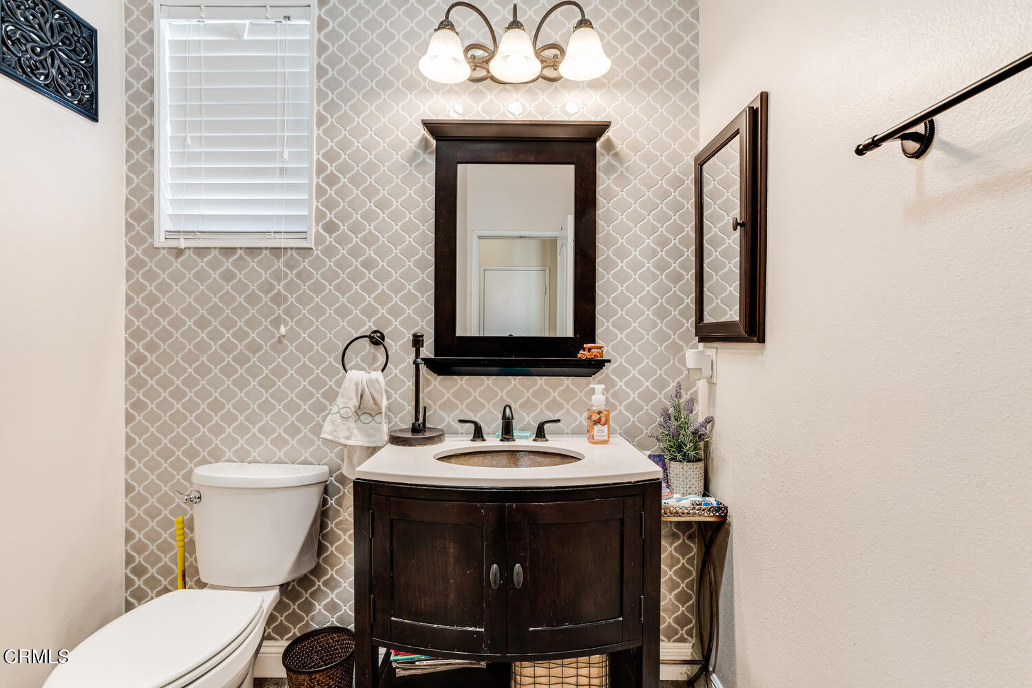 944 Lombard Street Oxnard, CA 93030 - Photo 14 of 28 944 Lombard St Oxnard CA 93030-large-014