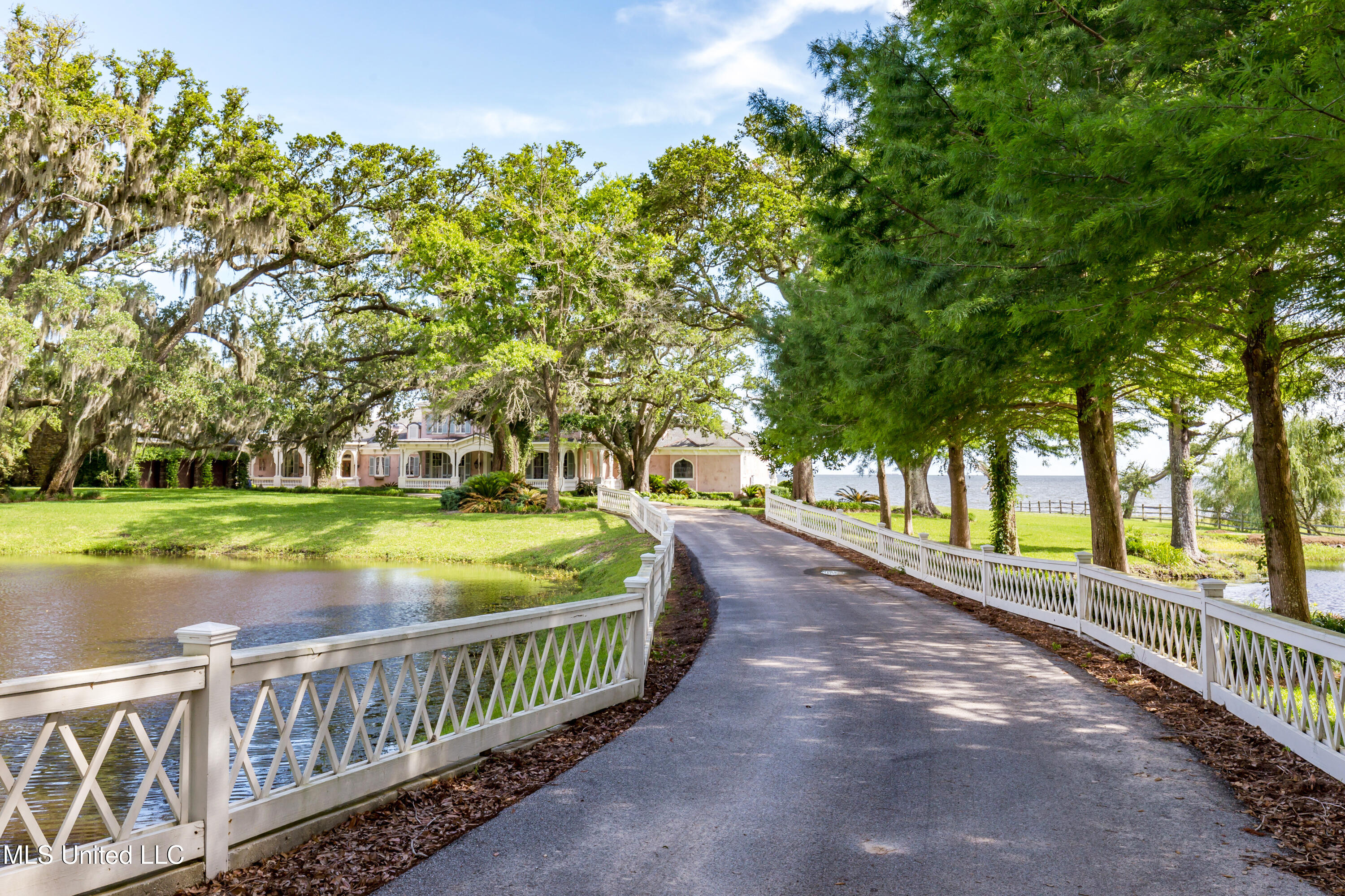9783 Pointe Aux Chenes Road Ocean Springs, MS 39564 - Photo 25 of 189 IMG_3258 2