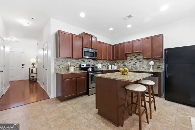 $275,000 | 6872 Zaniah Road, Atlanta, GA 30331