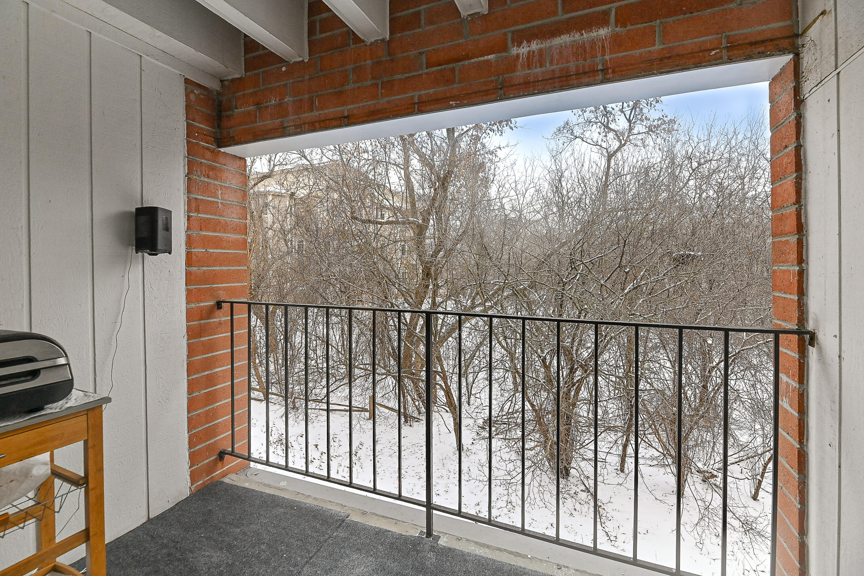 12990 West Bluemound Road, Unit 202 Elm Grove, WI 53122 - Photo 25 of 32 Bluemound-35