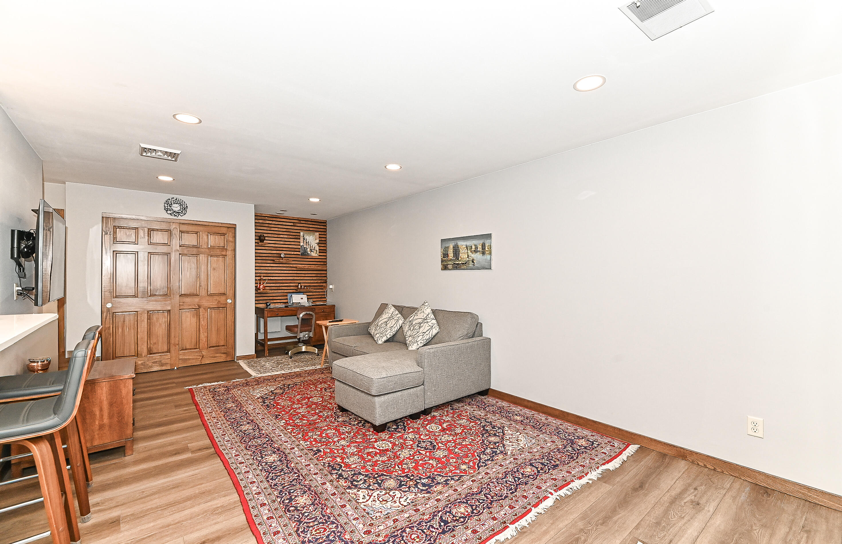 12990 West Bluemound Road, Unit 202 Elm Grove, WI 53122 - Photo 7 of 32 Bluemound-13