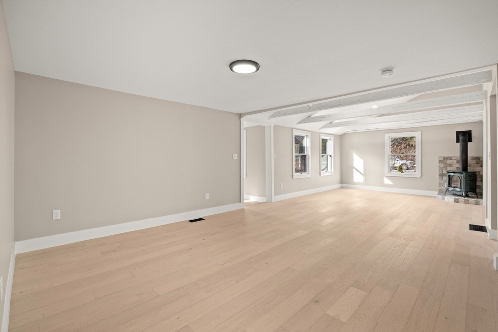 114 Orchard Road Mashpee, MA 02649 - Photo 14 of 42