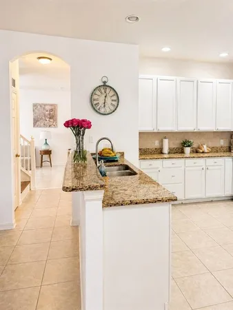 $435,000 | 7942 Endless Summer Court, Land O Lakes, FL 34637