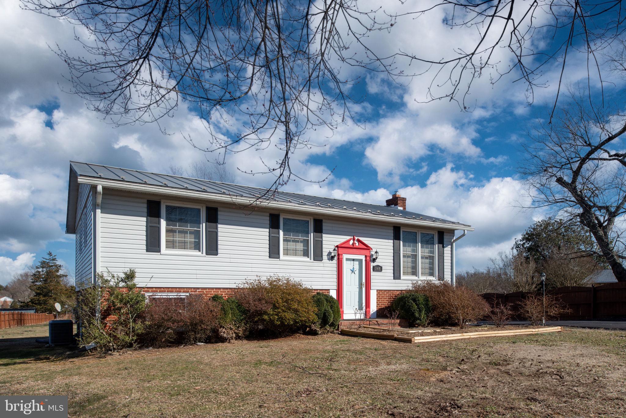 348 Poplar Road Fredericksburg, VA 22406 - Photo 8 of 74 Gallery Image 8