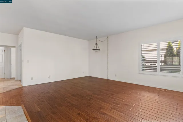 a view of an entryway with staircase