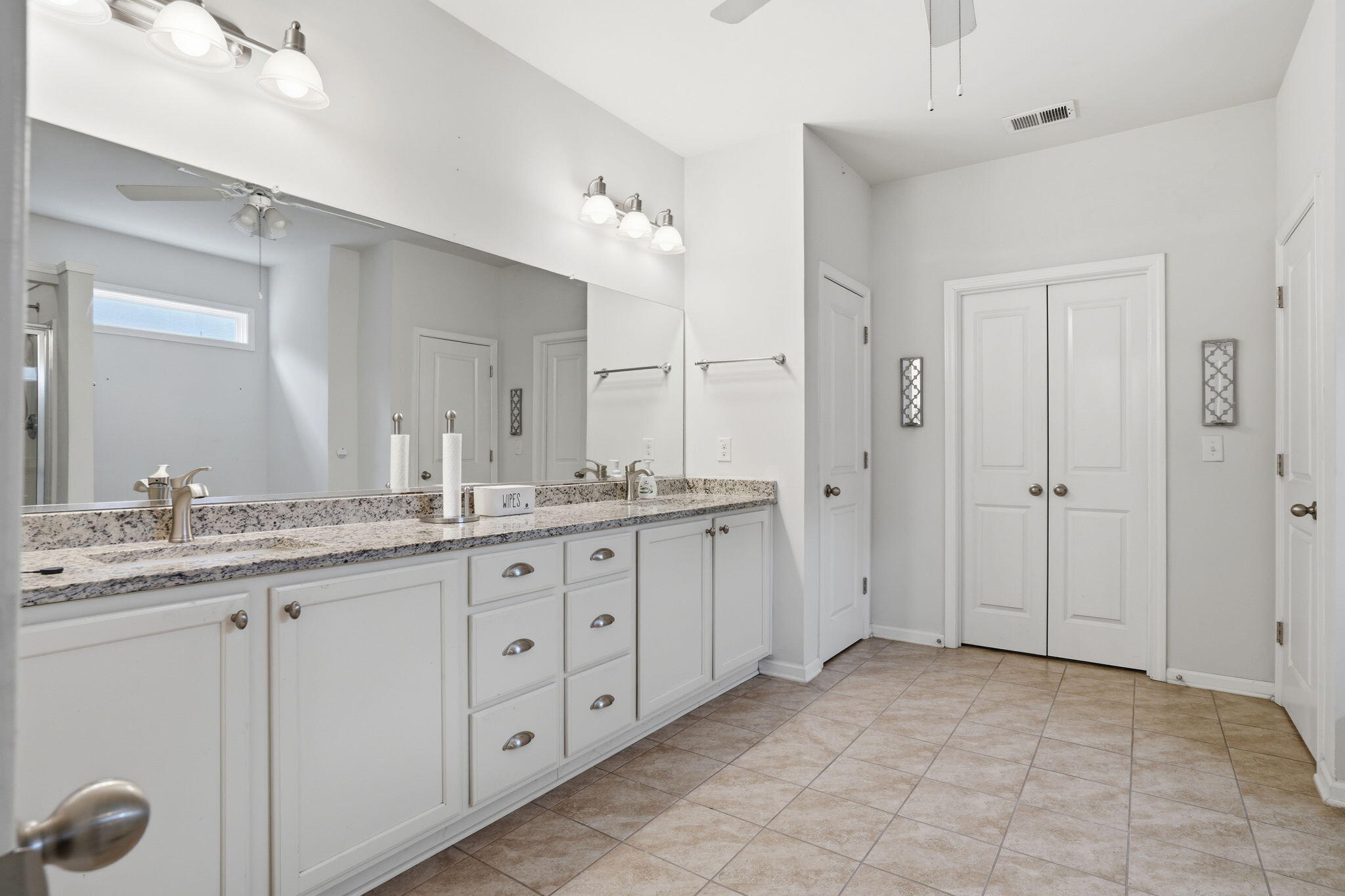 2307 Hummingbird Lane Summerville, SC 29483 - Photo 33 of 63 Master Suite - Bathroom