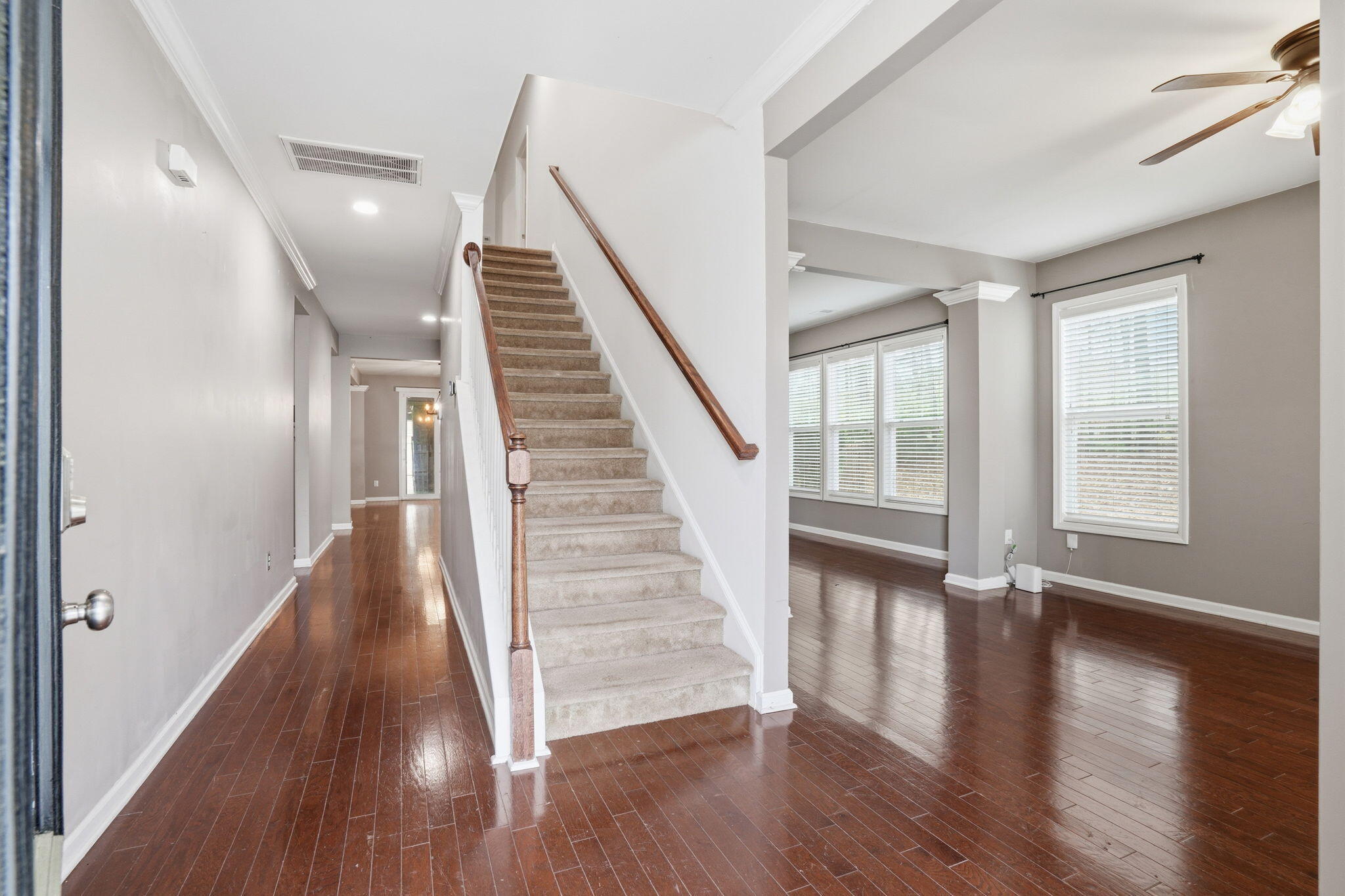 2307 Hummingbird Lane Summerville, SC 29483 - Photo 7 of 63 Front Entrance