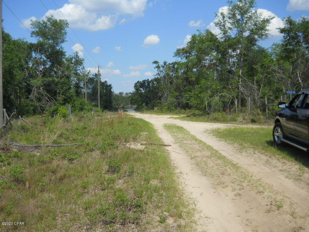 12615 Boersma Road Fountain, FL 32438 - Photo 3 of 9 Gallery Image 3
