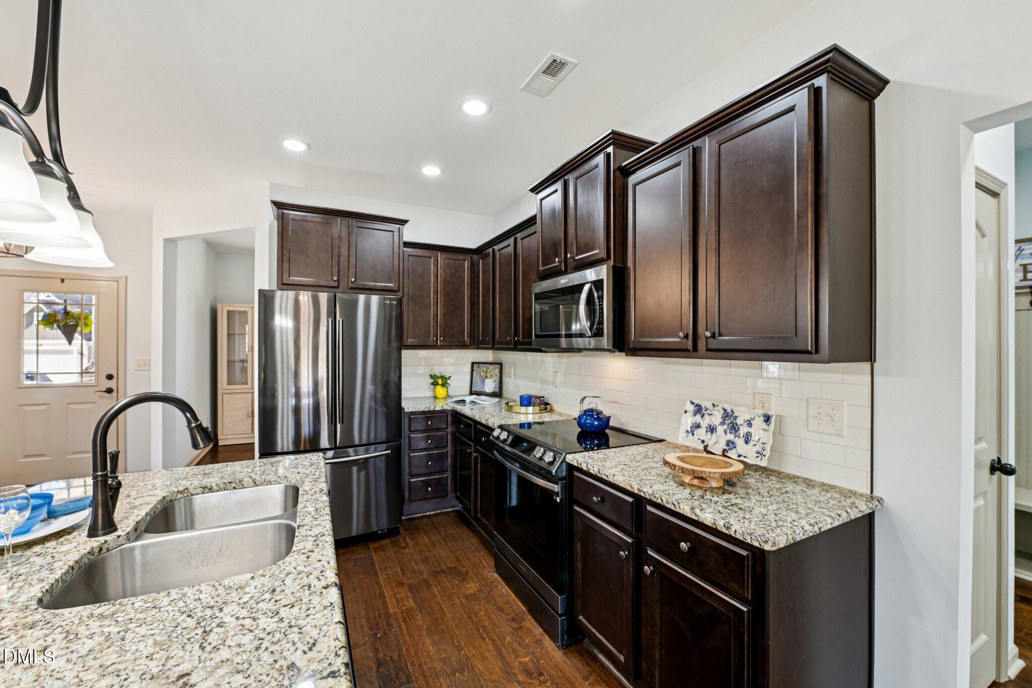 167 Fairview Street Clayton, NC 27520 - Photo 25 of 82 17-web-or-mls-Fairview St-S1403-015