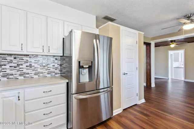 $575,000 | 2574 Lake Shore Boulevard, Jacksonville, FL 32210