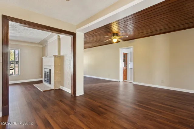 $575,000 | 2574 Lake Shore Boulevard, Jacksonville, FL 32210